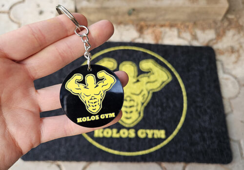 Model privezak klirit sa stampom loga