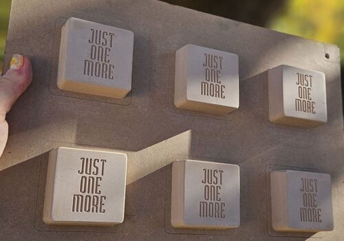 Alat za izlivanje čokolade 8