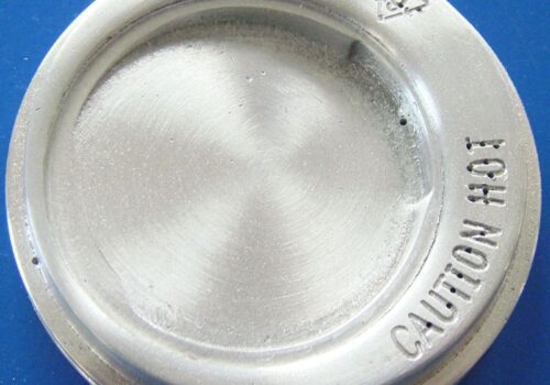 Alat za vakumiranje plasticnih poklopaca