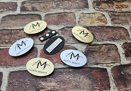 ID model pločice ovalni sa logom