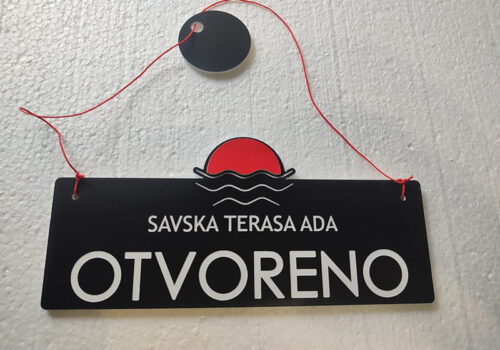 Model pločice otv/zat sa logom u boji