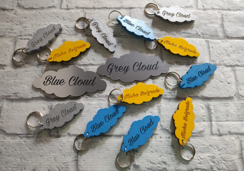 Model drvenih i privezaka od graverske plastike