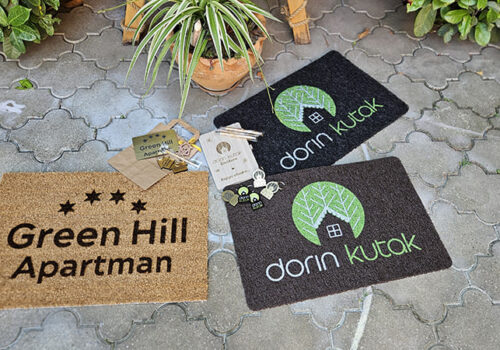 Kokos i pvc otiraci za apartman