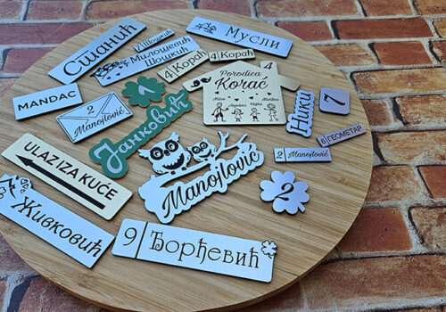 Mix plocica graverska plastika