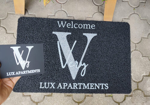 Pvc otirač i pločica za apartman Lux