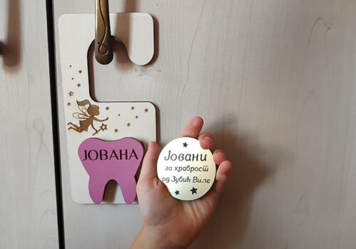 Stalak i medaljon kao ideja poklon od Zubić Vile