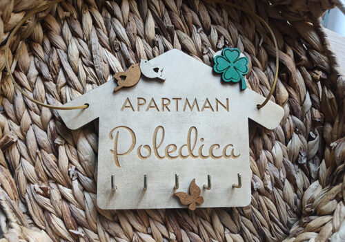 Stalak za ključeve za apartman