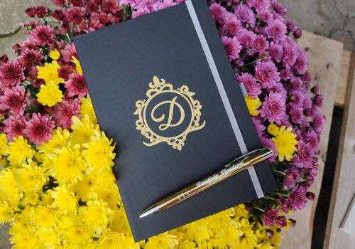 Štampa na crnom rokovniku